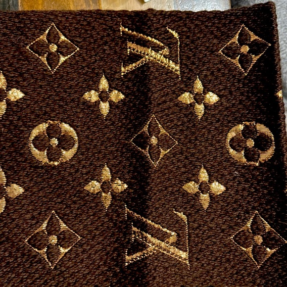 Louis Vuitton scarf NEW - Picture 6 of 11